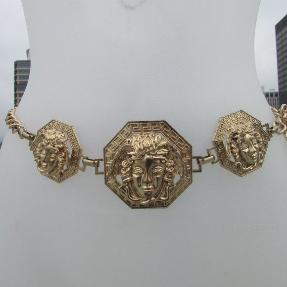Gold tone metal chain belt O/S main image 4